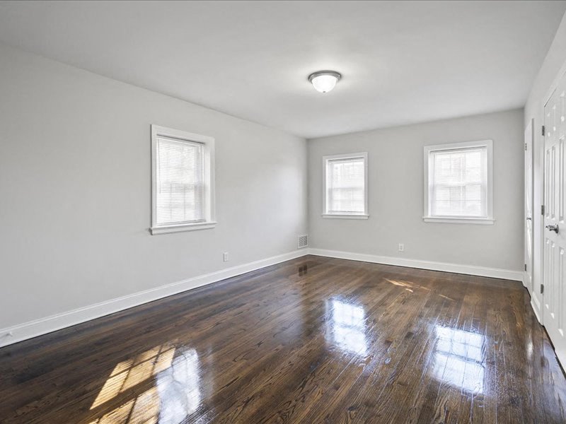 Gallery Photo 28